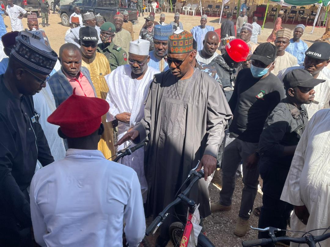 Borno Governor gives 300 bicycles to ease transport to school in villages