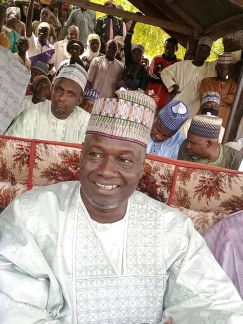 Governor Buni Commended for donating 20,000 Exercise books to Fune LGA in Yobe